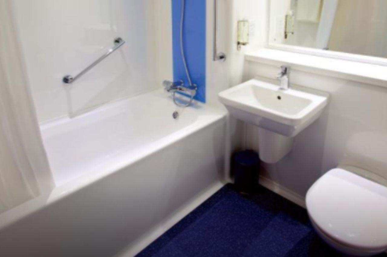 Travelodge Peterborough Alwalton Exterior photo