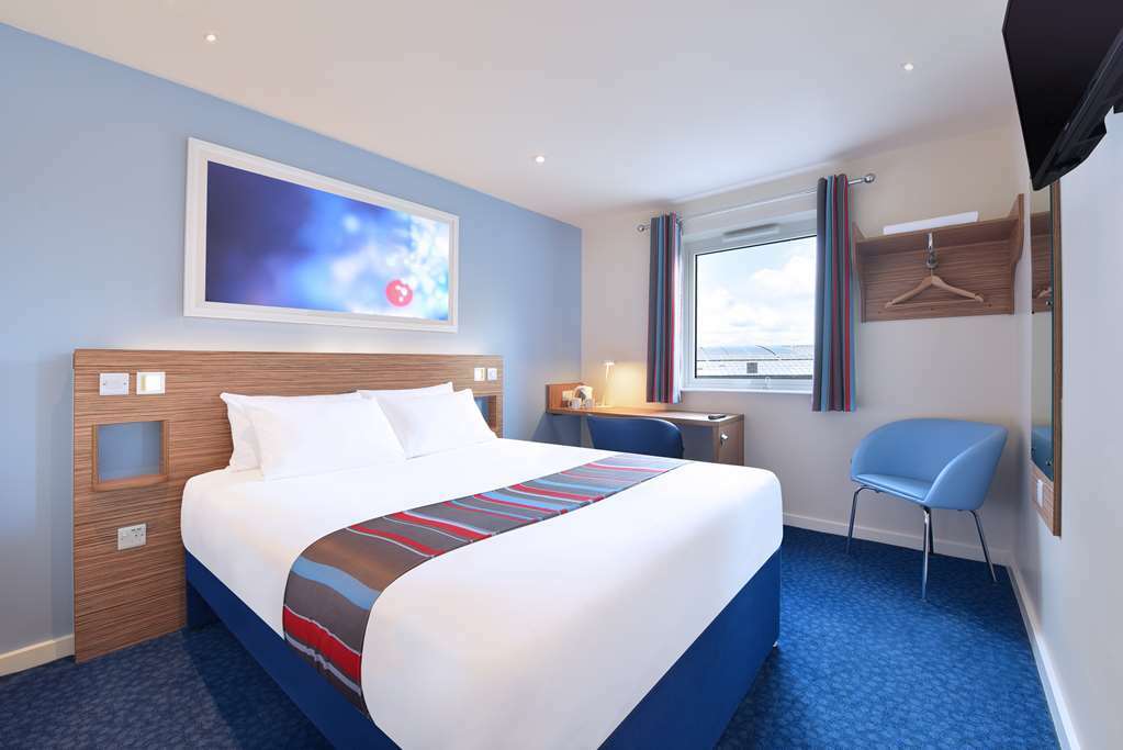 Travelodge Peterborough Alwalton Room photo