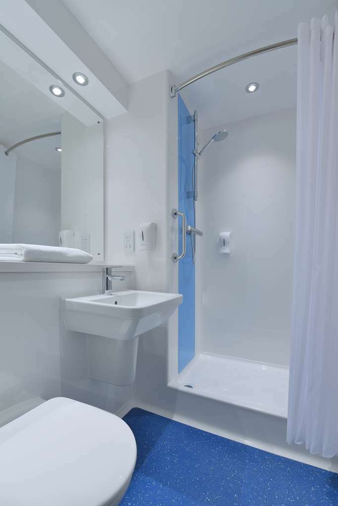 Travelodge Peterborough Alwalton Room photo